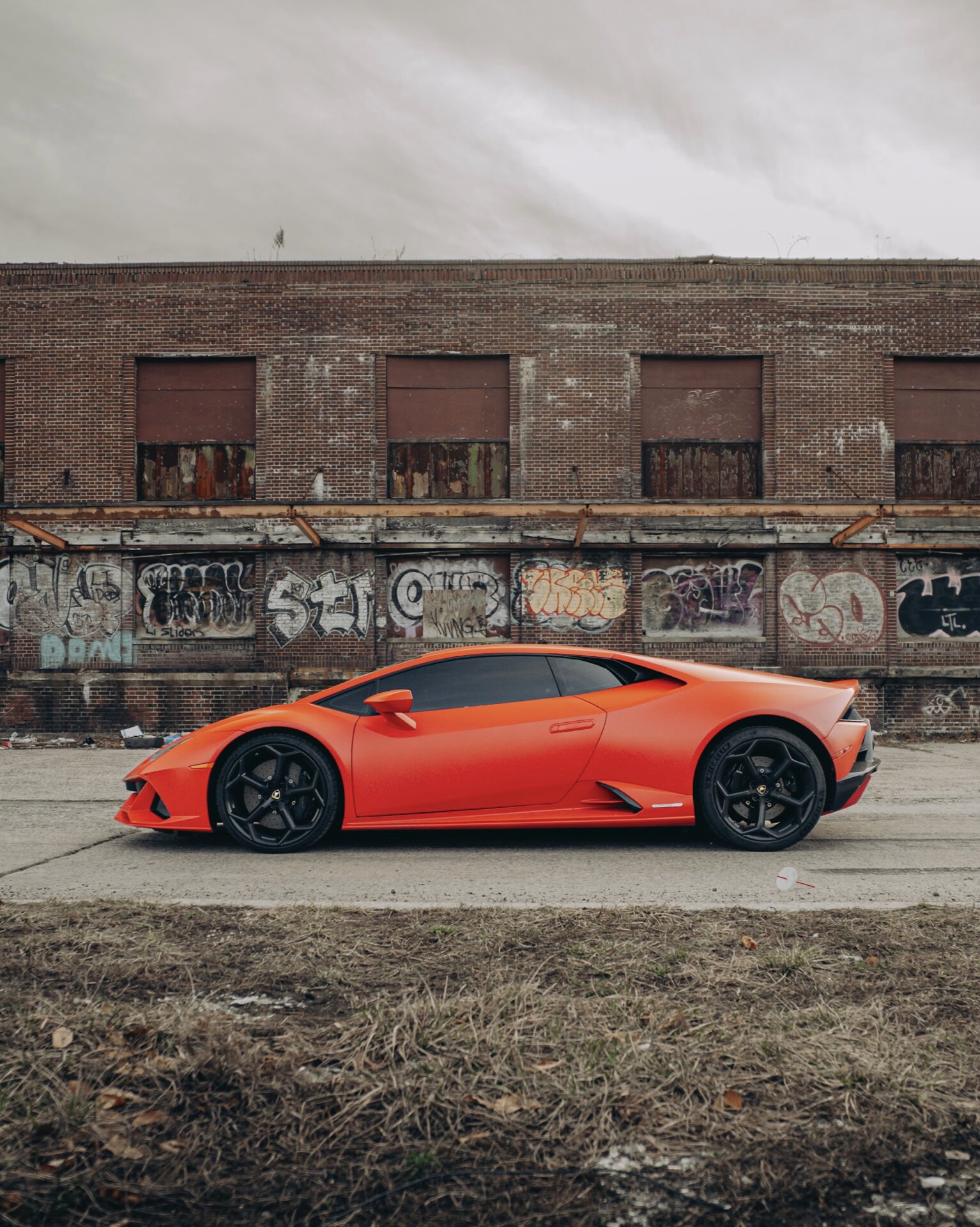 Lamborghini Huracan Evo Red