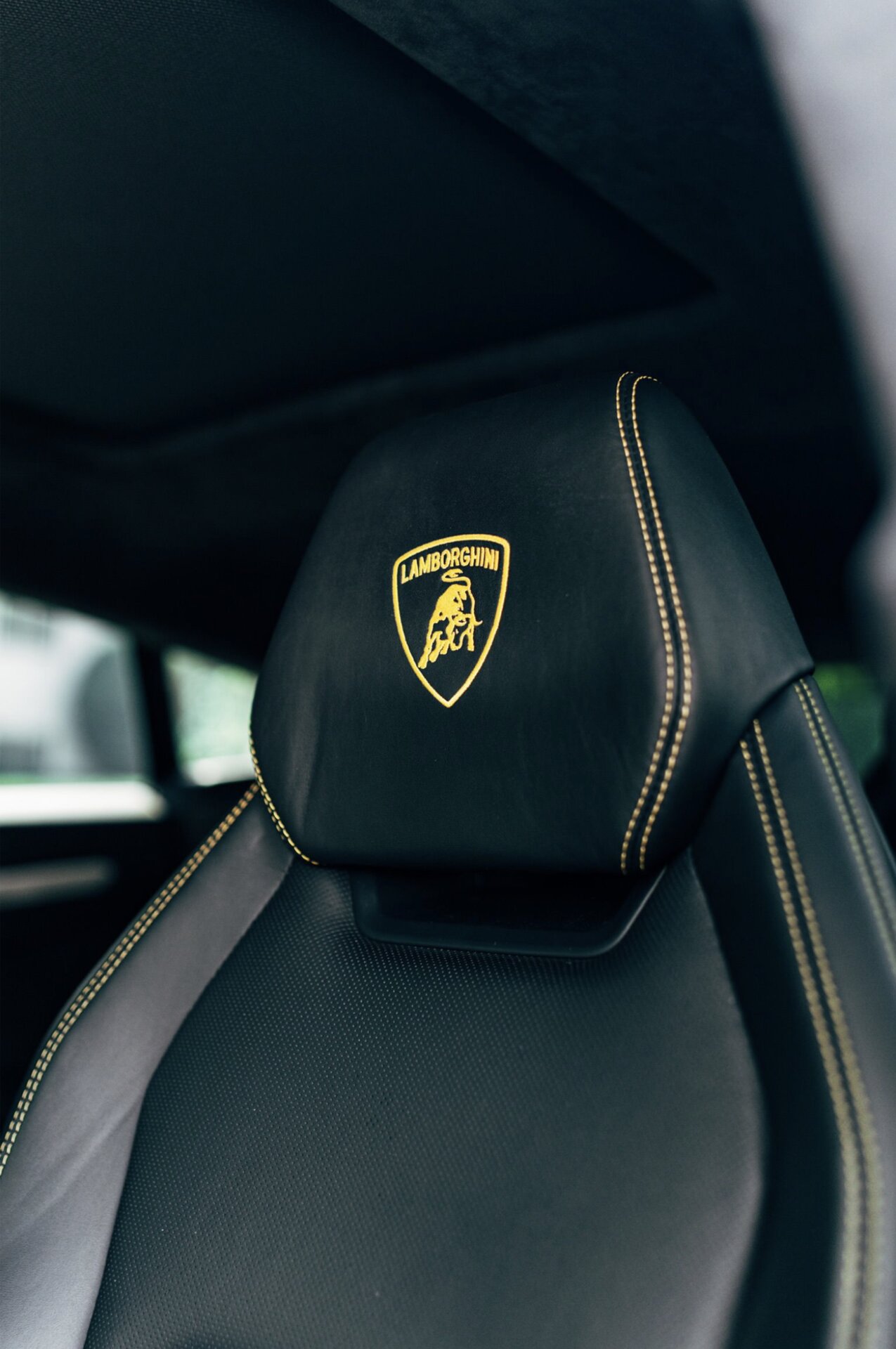 Urus Matte Black